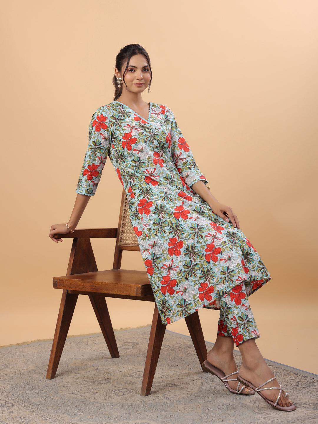 Janasya A-Line Cambric Blue Floral V-Neck Kurta & Bottom 