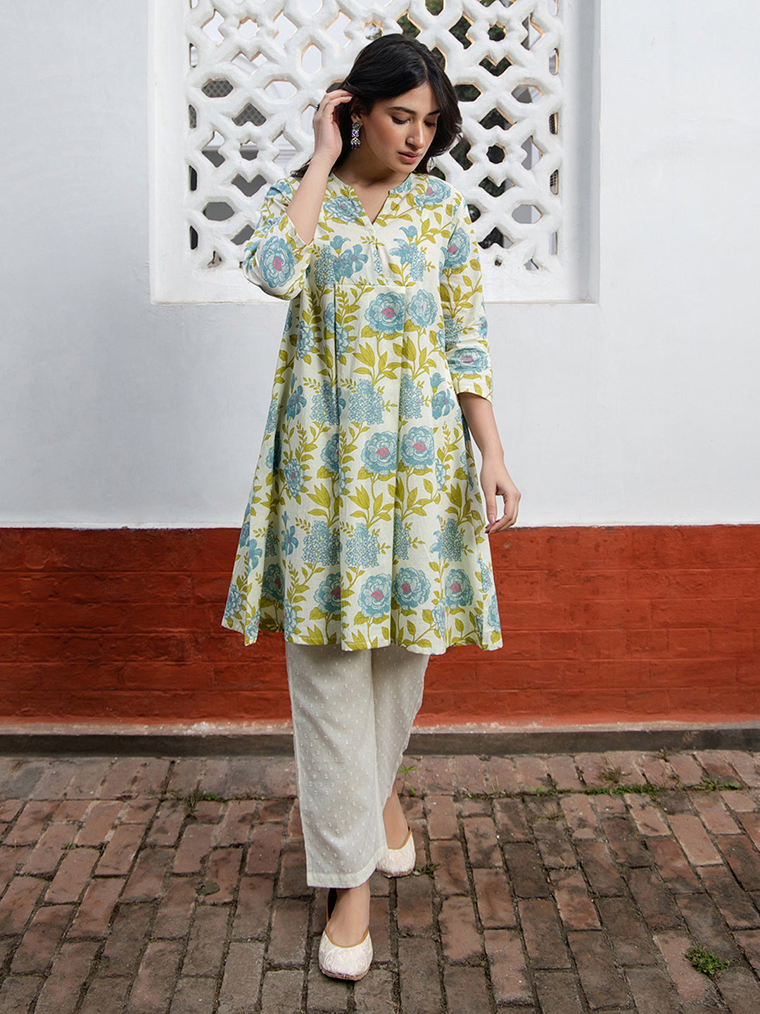Janasya From Style Master Cotton Floral Regular Tunic 