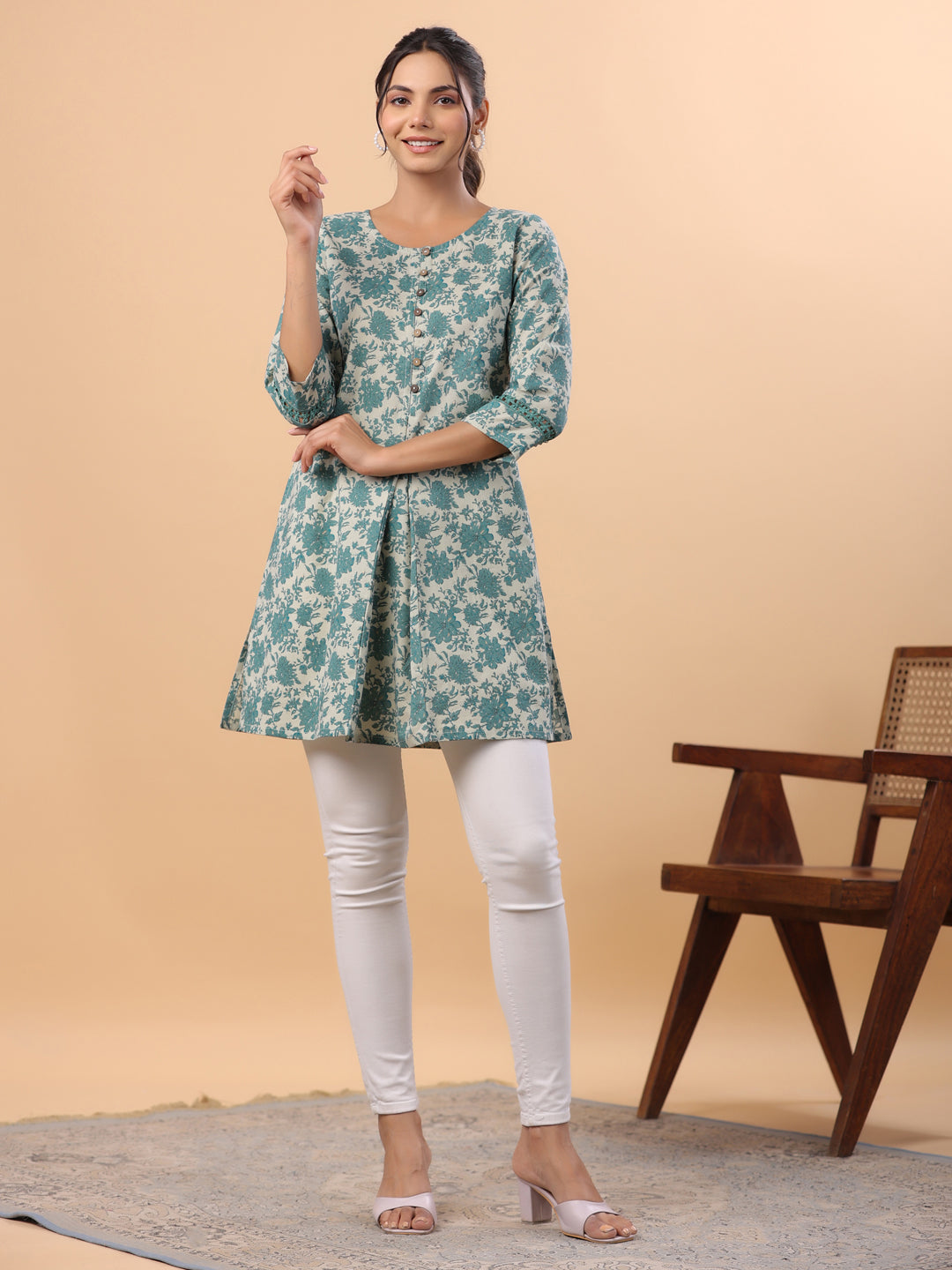 Janasya Sage Cambric Floral Tunic 