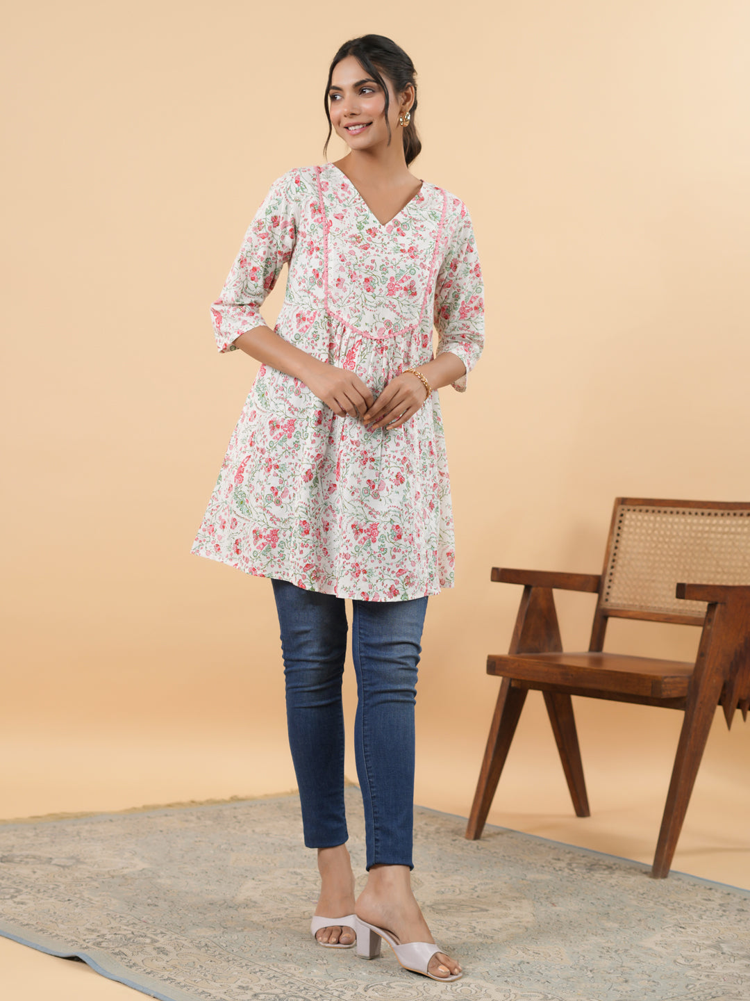 Janasya Light Floral A-Line Tunic 