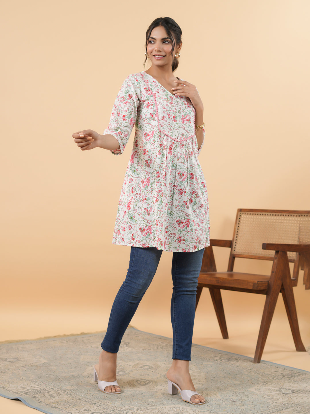 Janasya Light Floral A-Line Tunic 