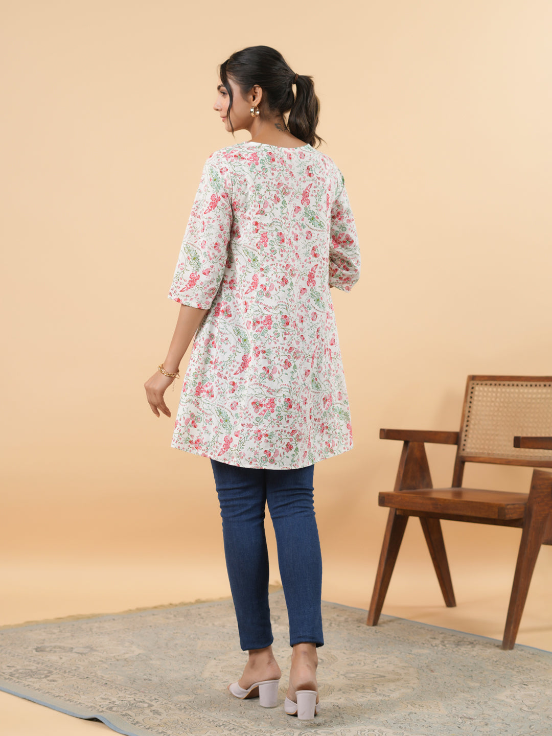 Janasya Light Floral A-Line Tunic 
