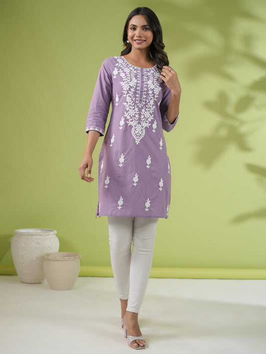 Janasya Straight Cambric Lavender Embroidered Round Neck Tunic 