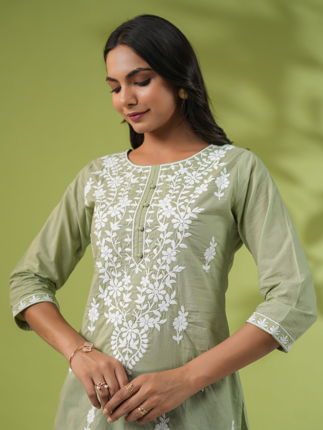 Janasya Regular Cambric Sage Embroidered Round Neck Tunic 