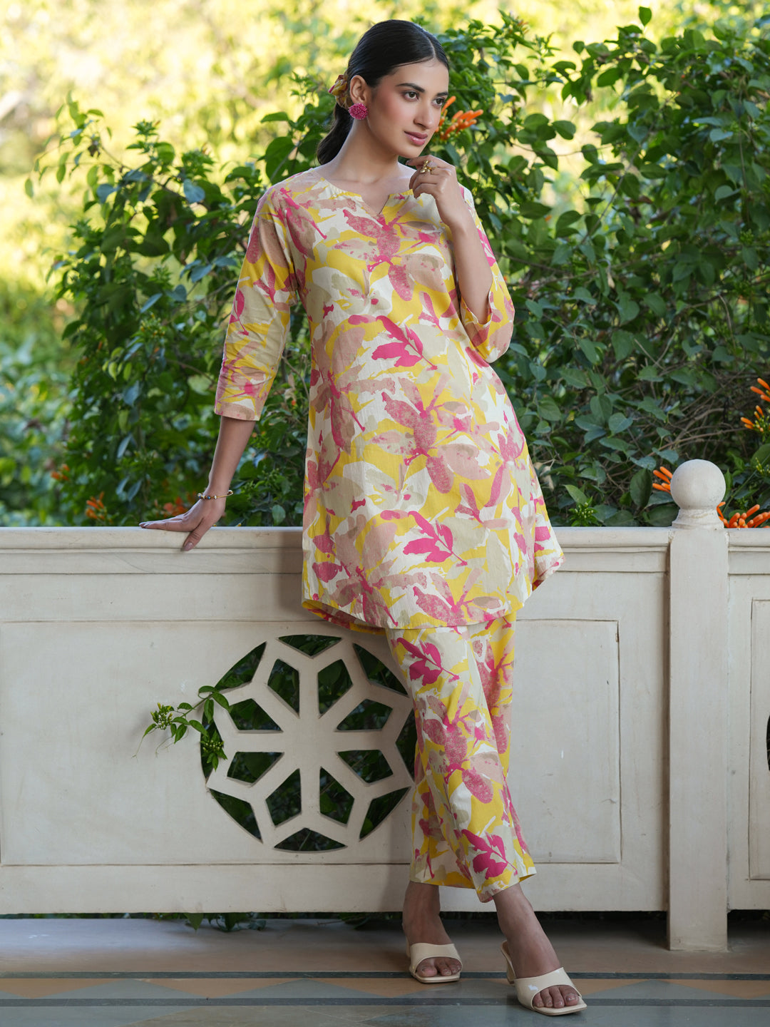 Janasya Bright Cotton Floral Straight Top & Bottom Set 