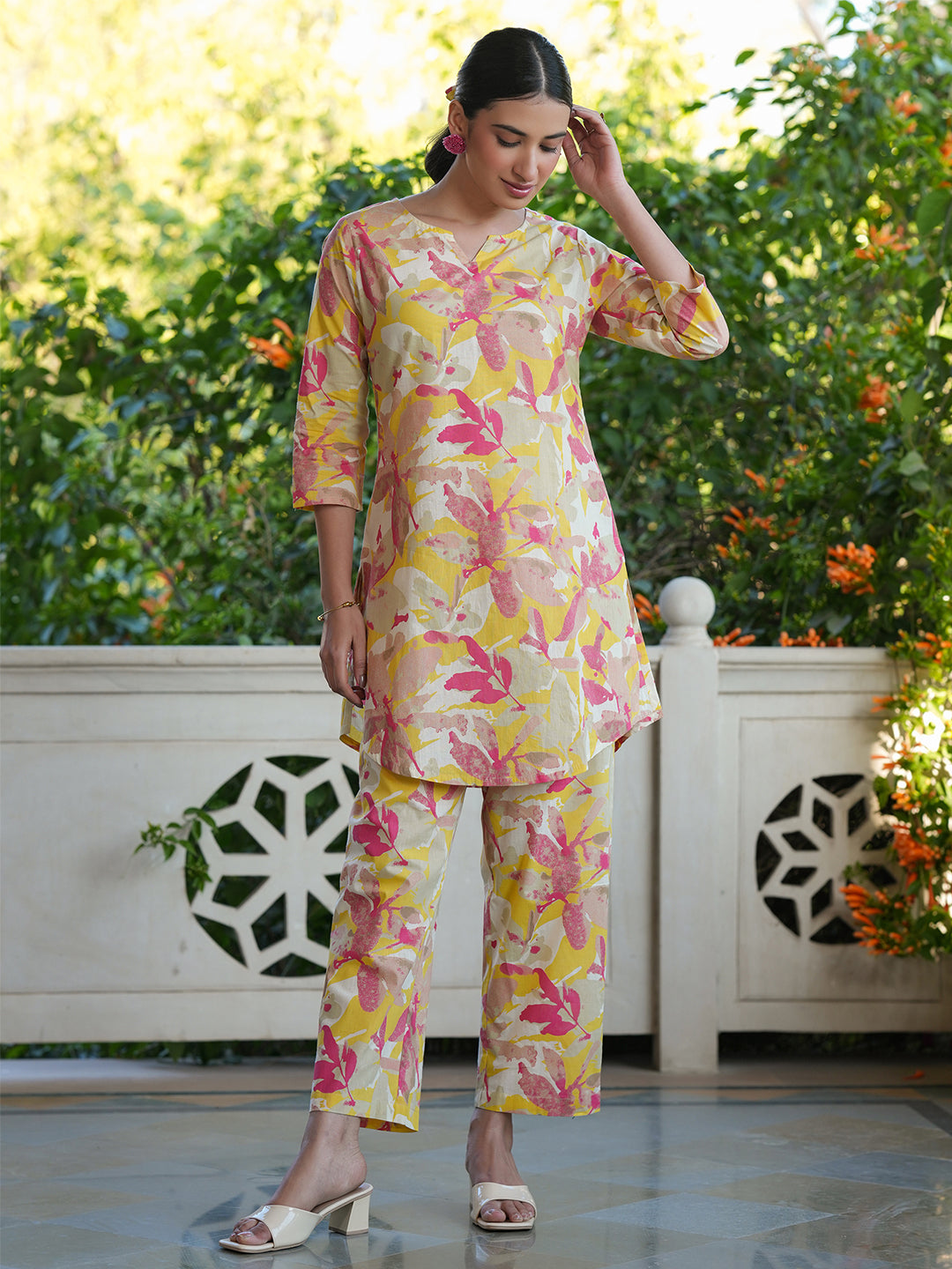 Janasya Bright Cotton Floral Straight Top & Bottom Set 