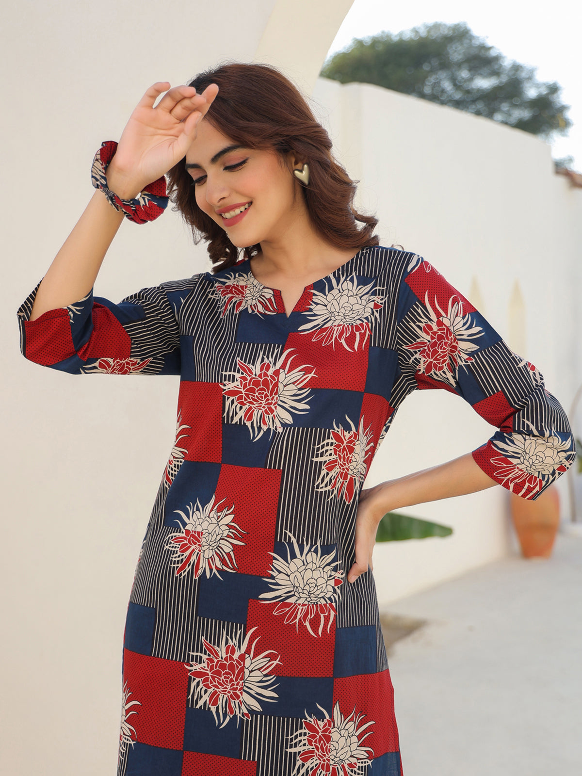 Janasya Dark Cotton Geometric Straight Top & Bottom Set 