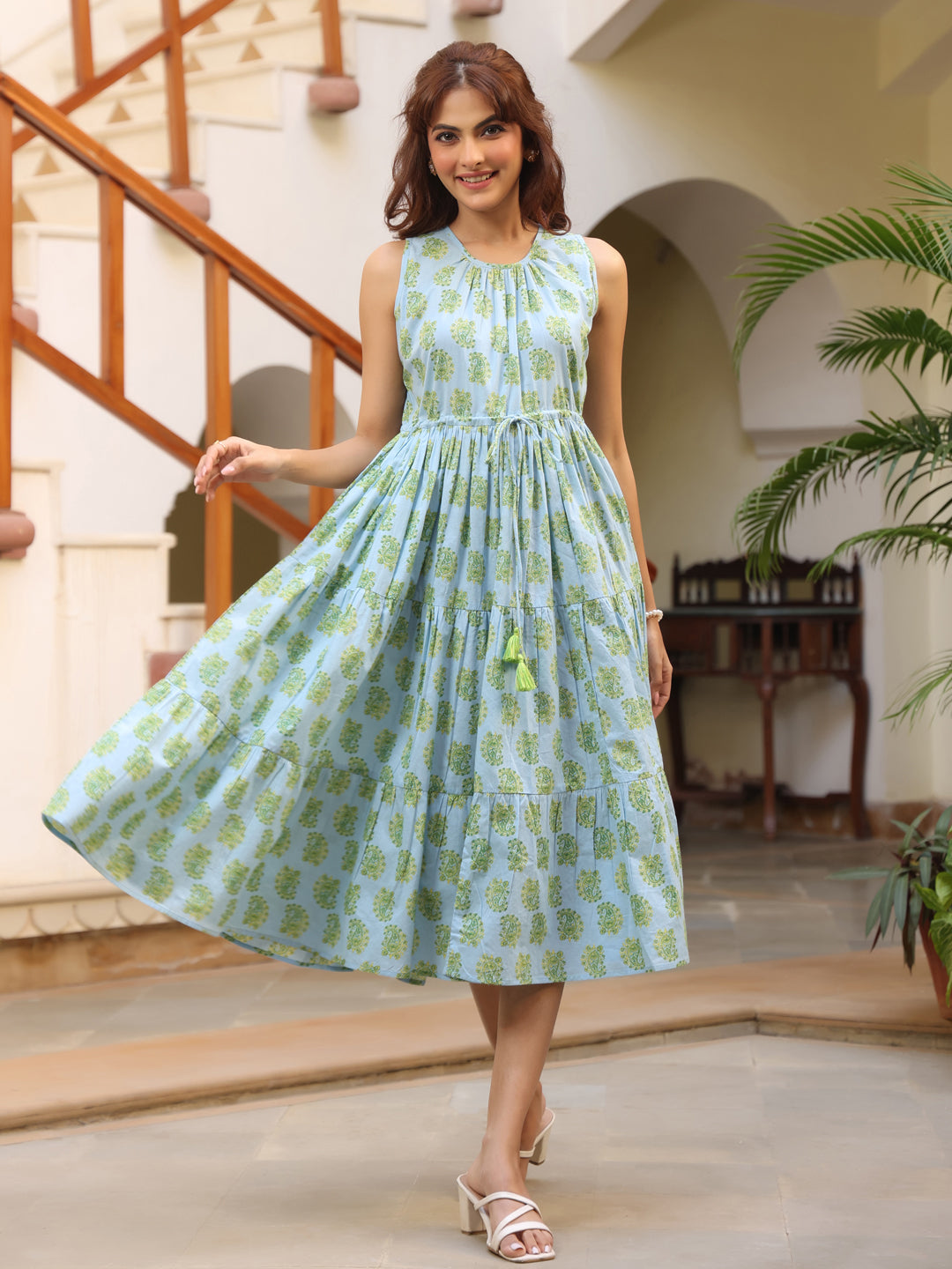 Janasya Light Cotton Paisley Tiered Dress 
