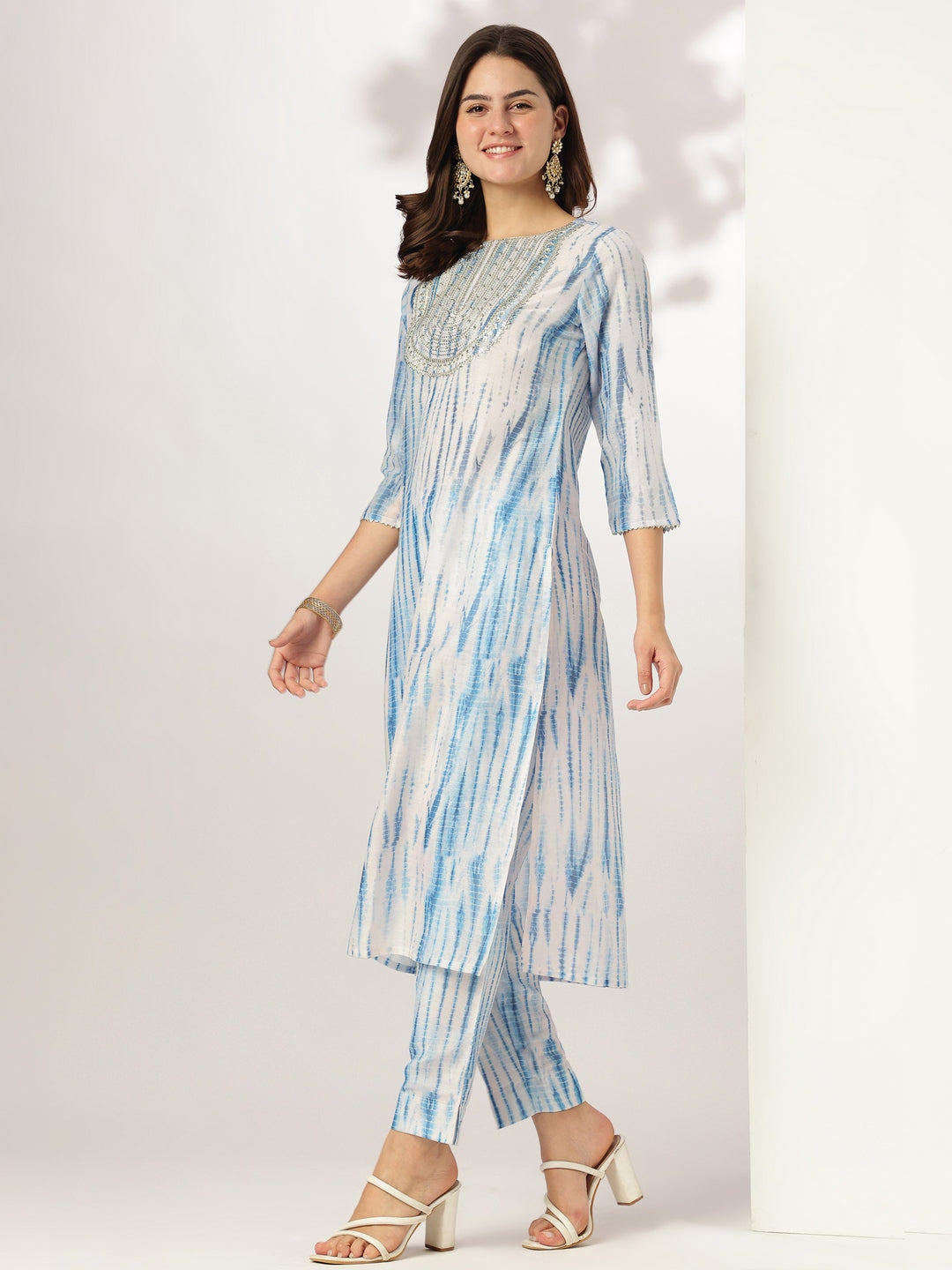 Janasya Light Silk Blend Tie & dye Straight Kurta Set 