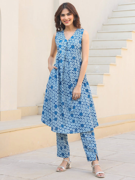 Janasya Dark Cotton Floral A-Line Kurta Set 