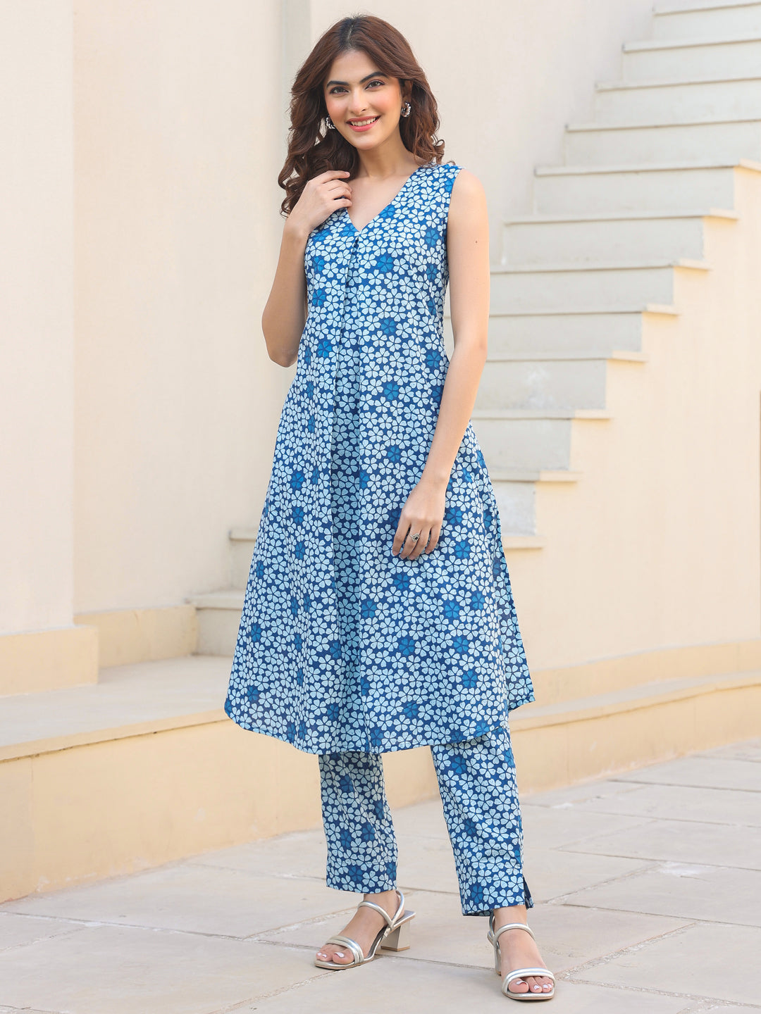 Janasya Dark Cotton Floral A-Line Kurta Set 