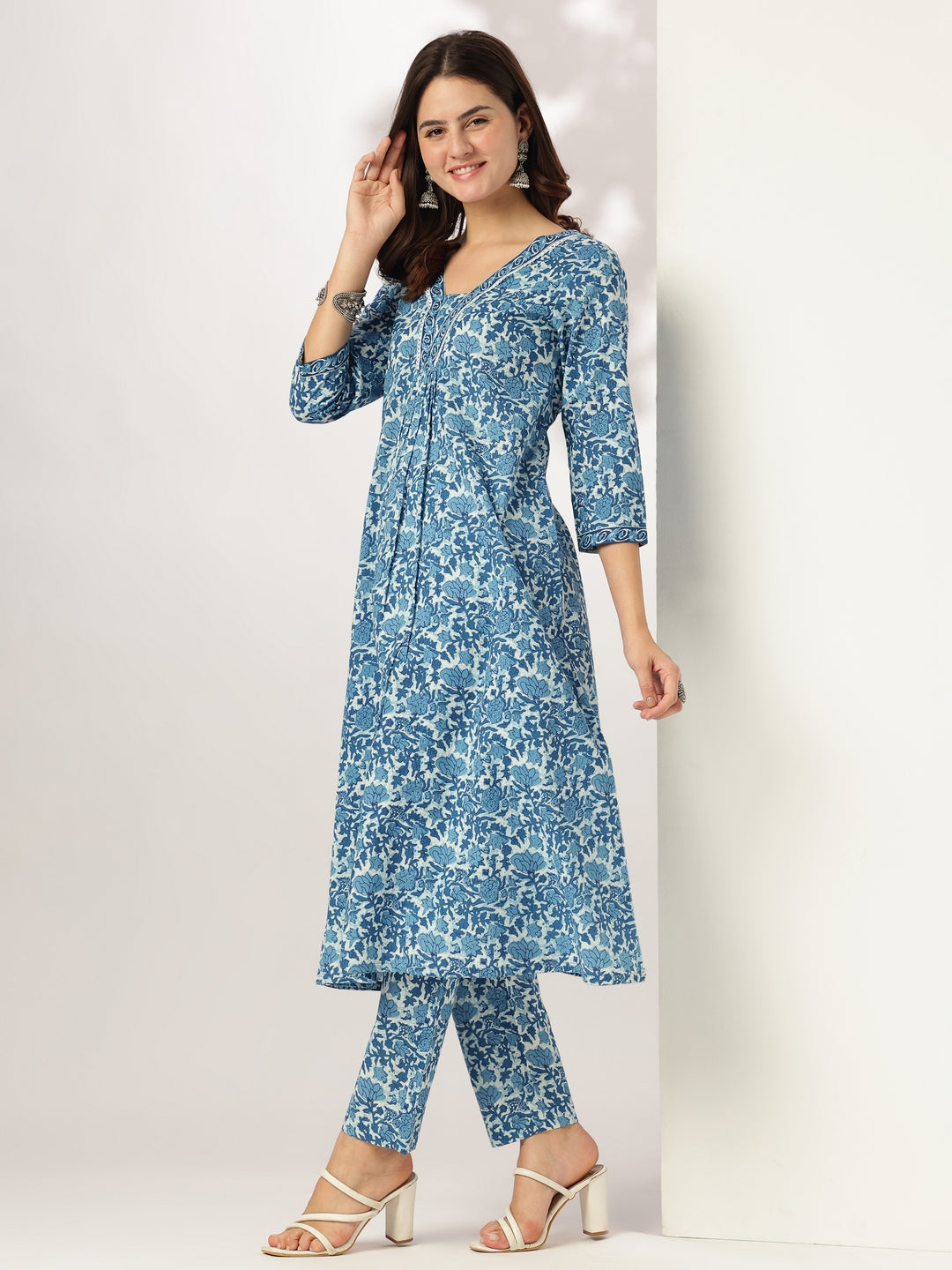 Janasya Dark Cotton Floral A-Line Kurta Set 