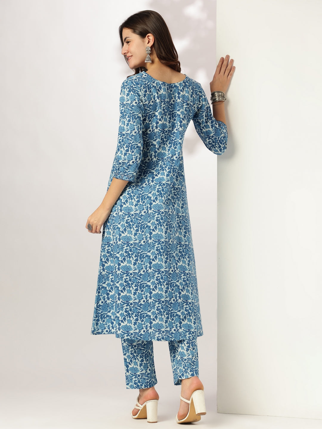 Janasya Dark Cotton Floral A-Line Kurta Set 