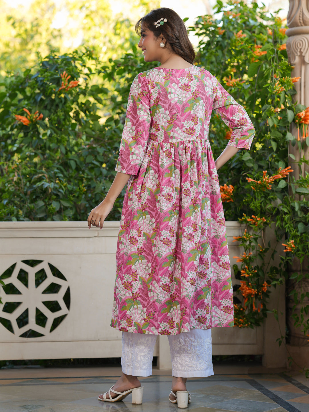 Janasya Bright Cotton Floral A-Line Kurta 