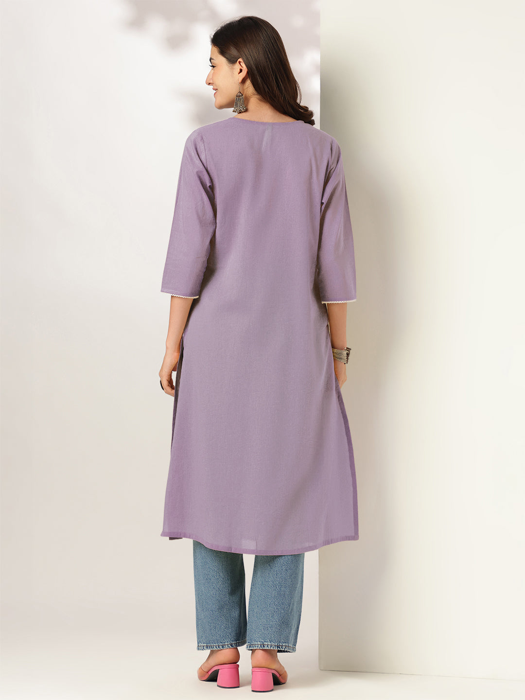 Janasya Light Cotton Yoke Embroidery Straight Kurta 