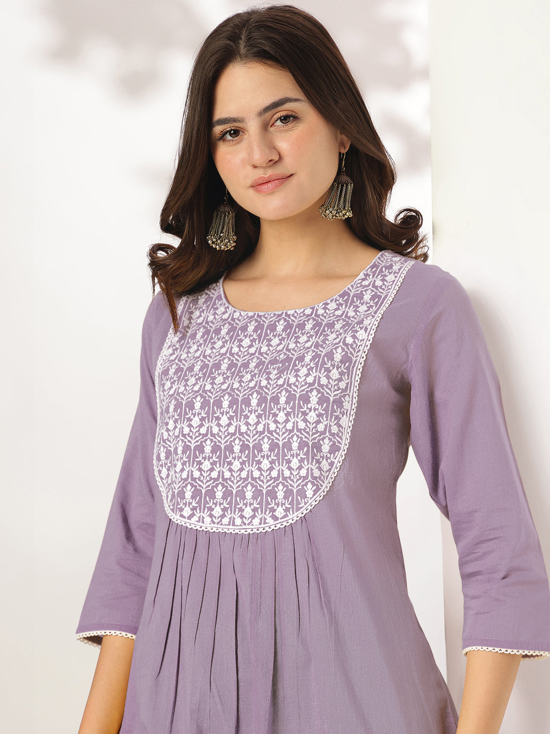 Janasya Light Cotton Yoke Embroidery Straight Kurta 
