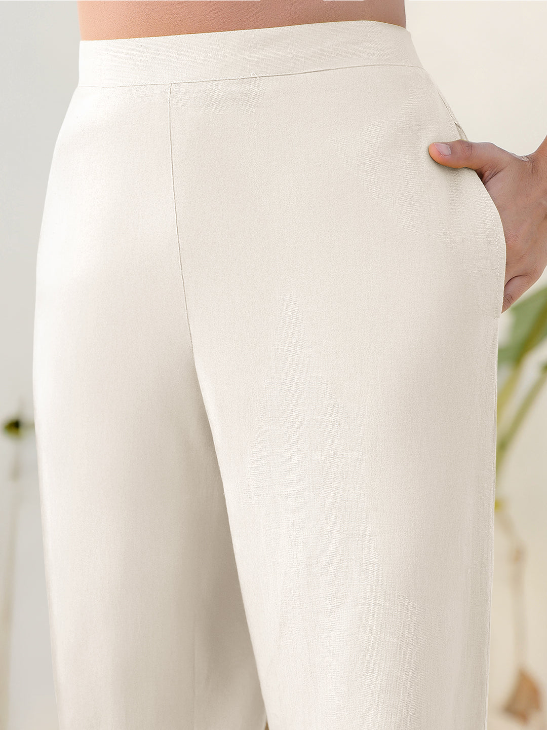 Janasya Off White Cotton Solid Pant 