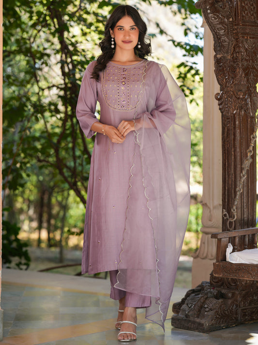 Janasya Light Silk Blend Embroidered Straight Kurta Set 