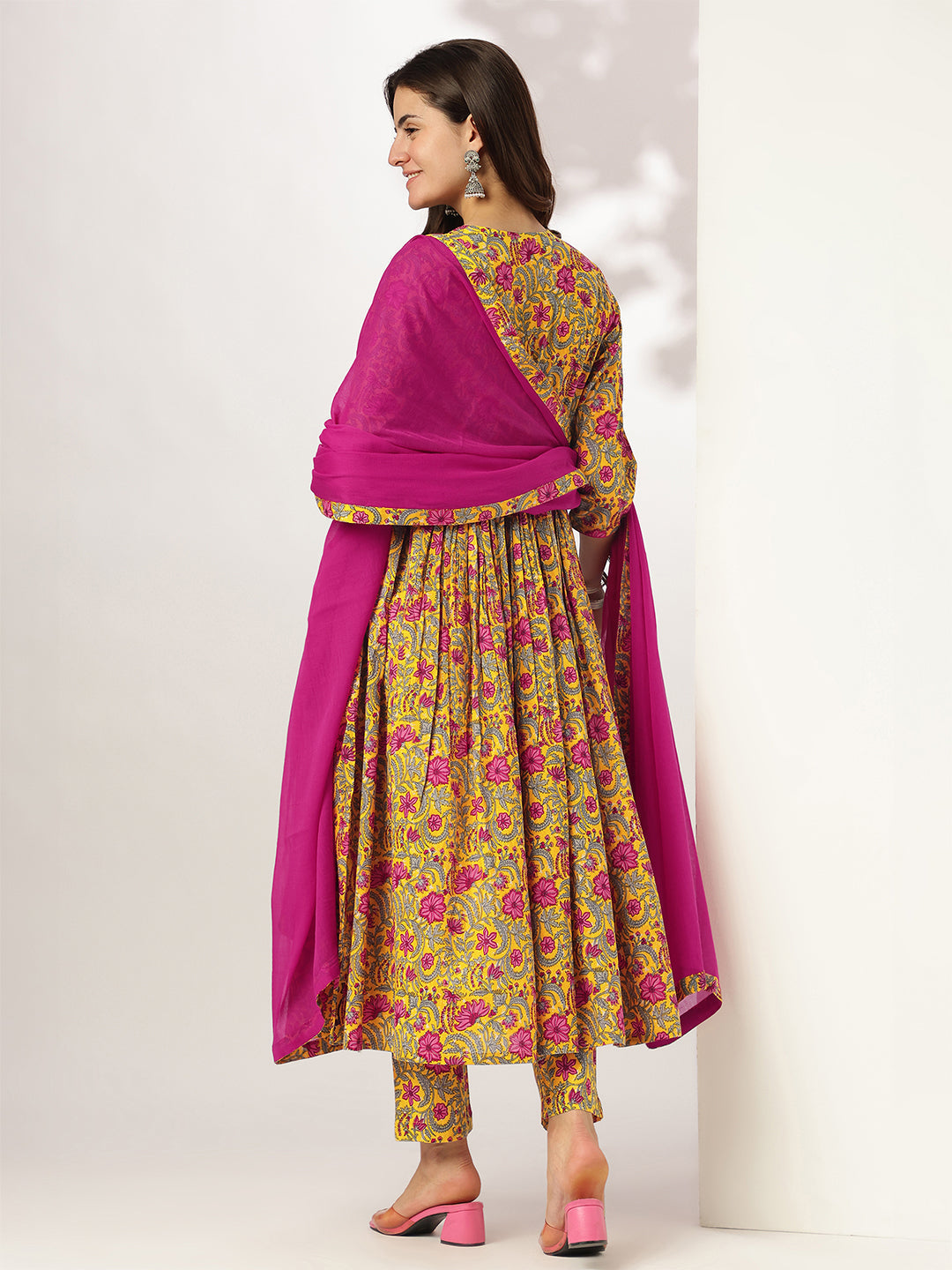 Janasya Bright Cotton Floral Angrakha Kurta Set 