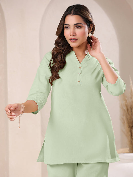 Janasya Light Cotton Solid Straight Top 