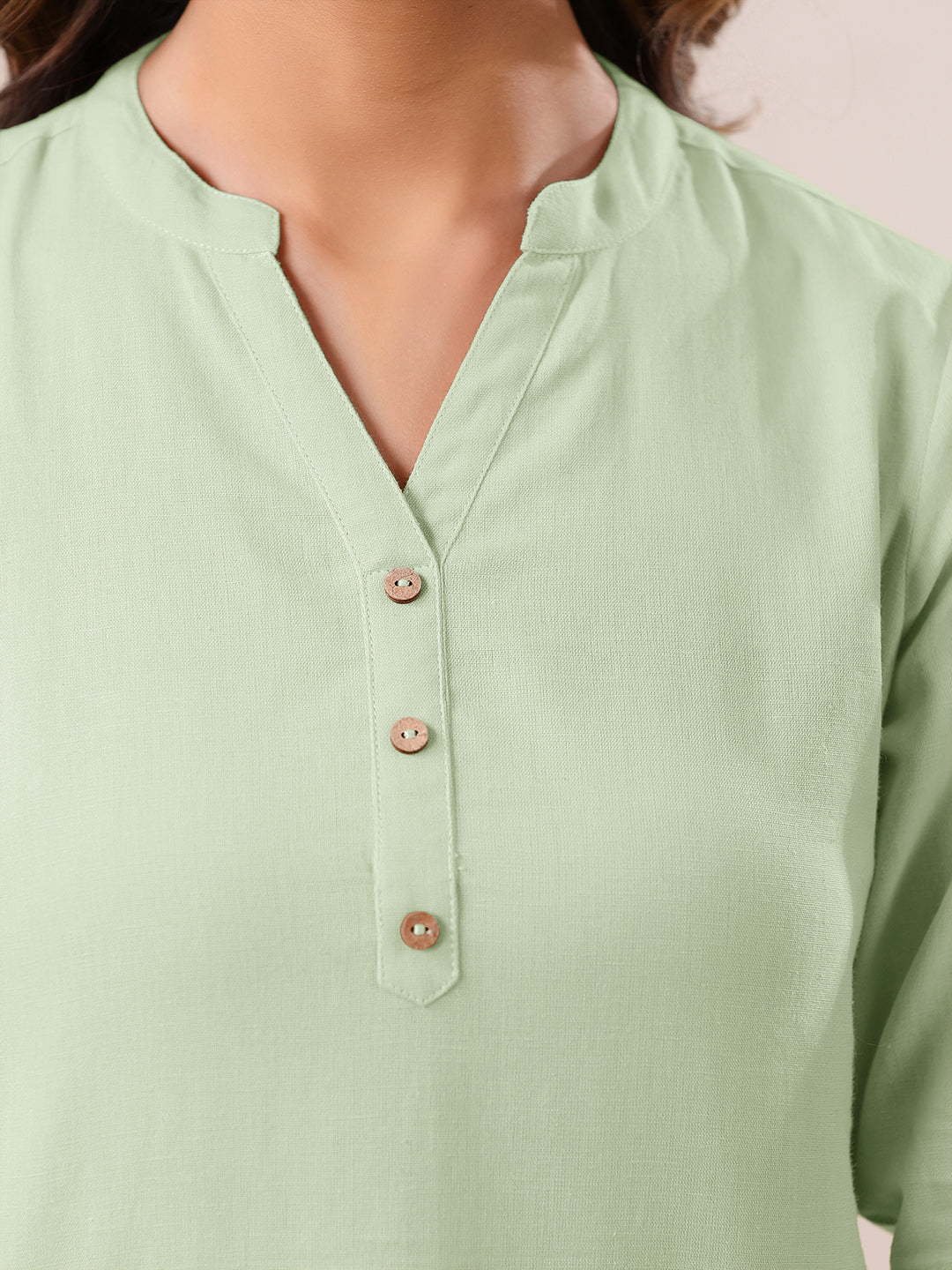 Janasya Light Cotton Solid Straight Top 