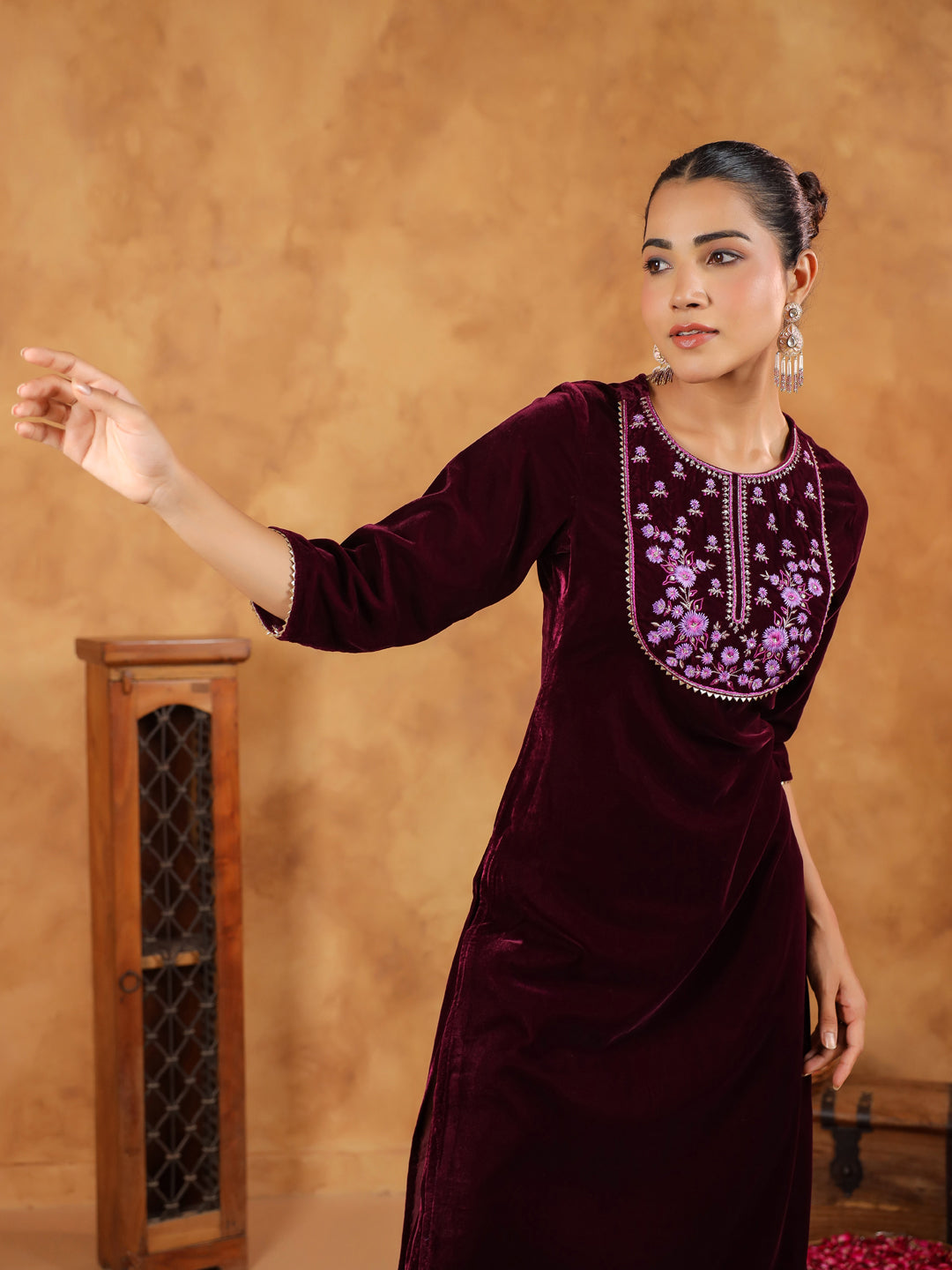 Janasya Wine Velvet Embroidered Kurta & Bottom 