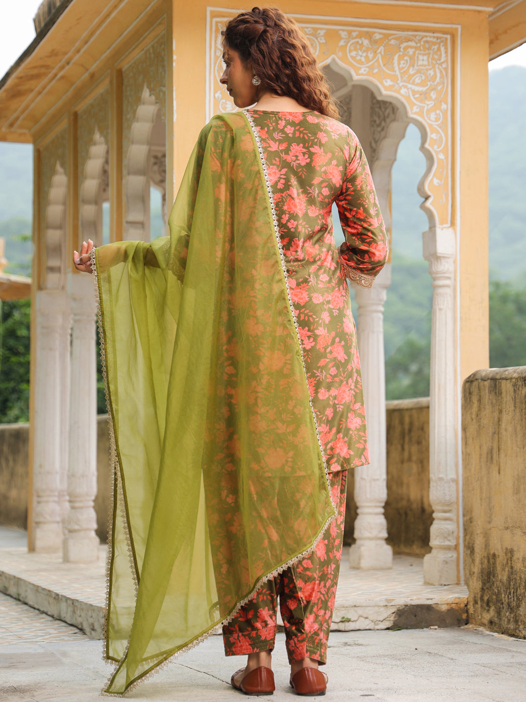 Janasya Olive Velvet Floral Set 