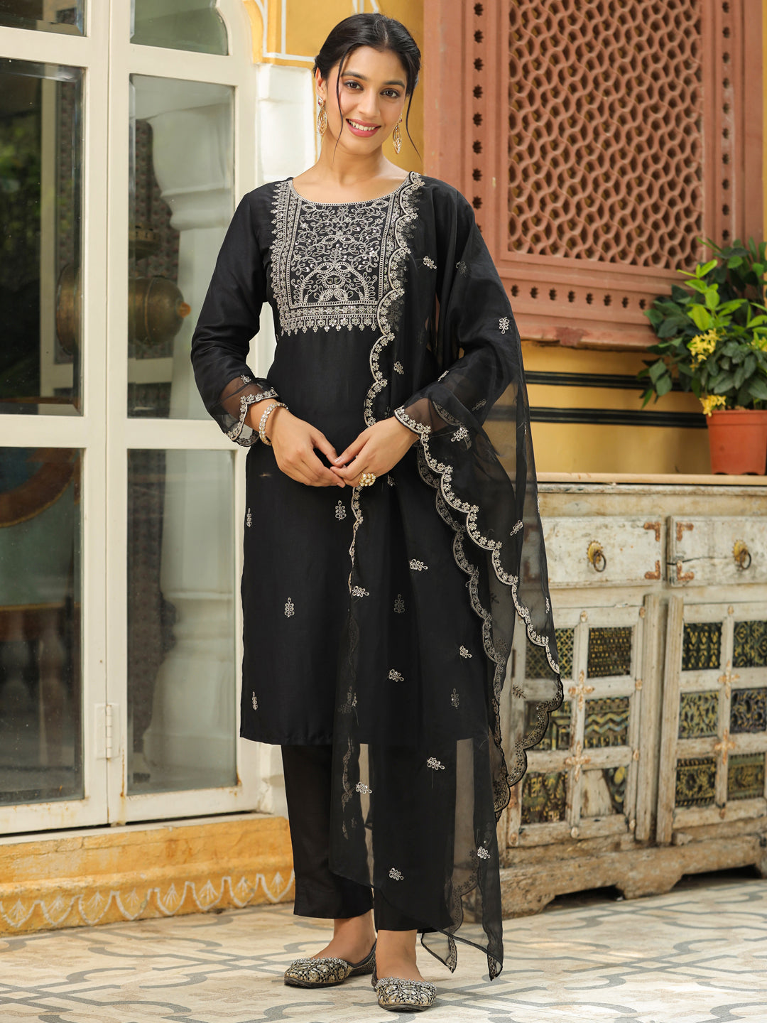 Janasya Black Premium Chinnon Embroidered Kurta,Bottom & Dupatta 