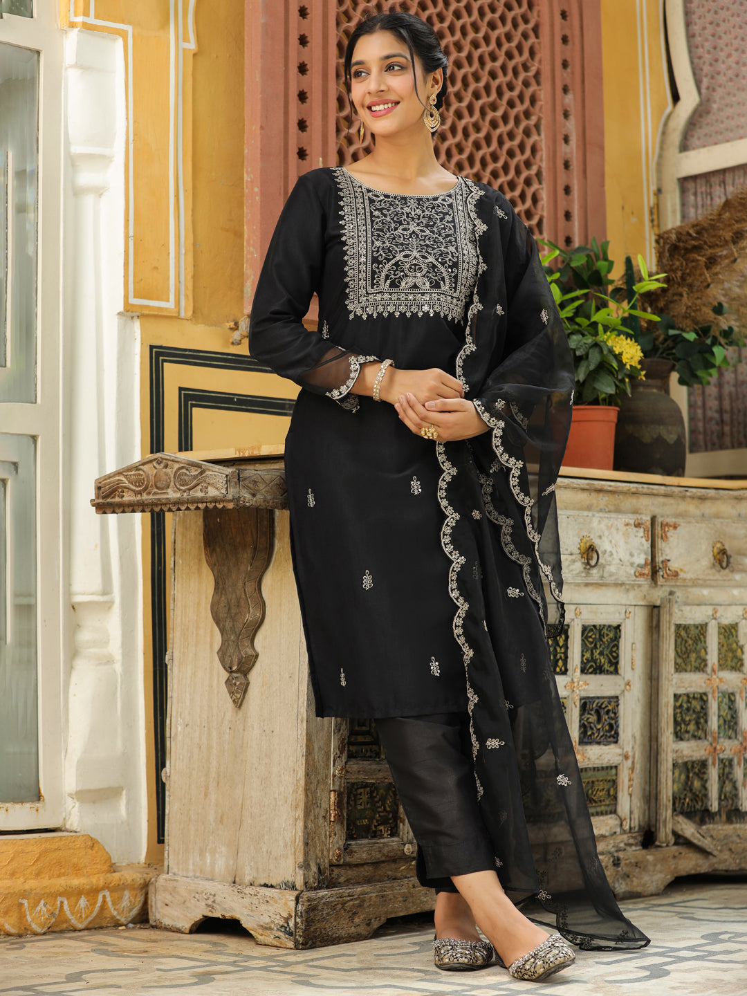 Janasya Black Premium Chinnon Embroidered Kurta,Bottom & Dupatta 