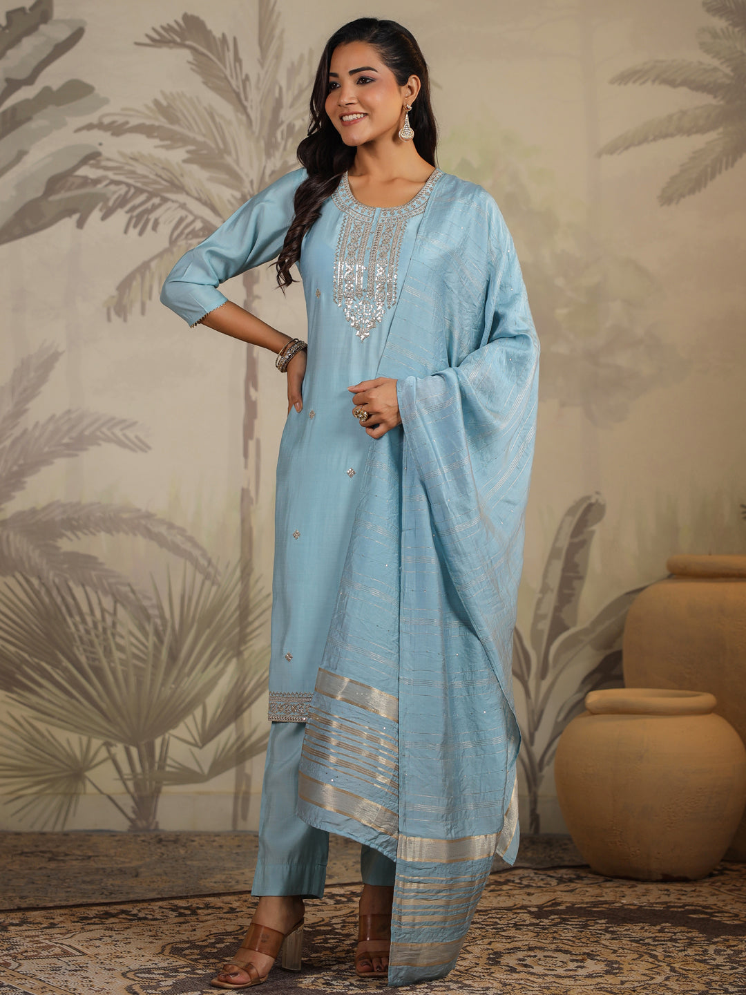 Janasya Light Chanderi Embroidered Straight Kurta Set 