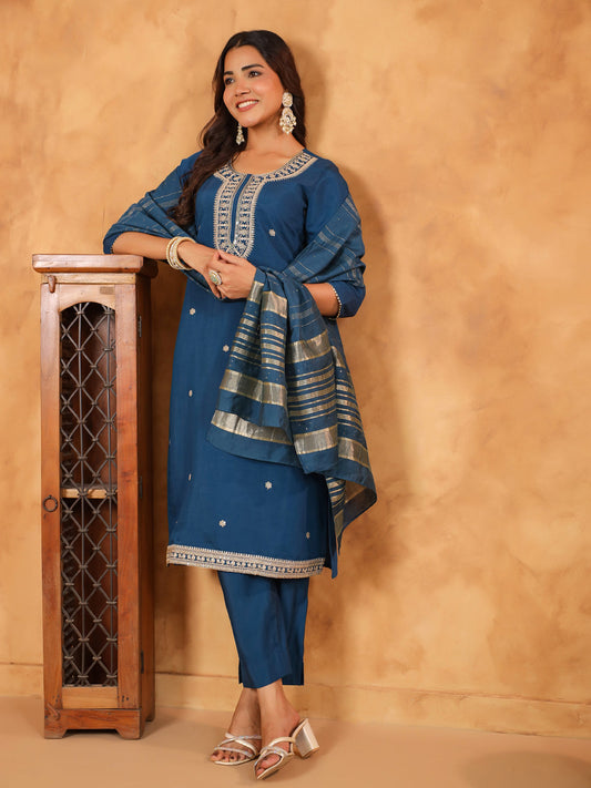 Janasya Dark Chanderi Embroidered Straight Kurta Set 