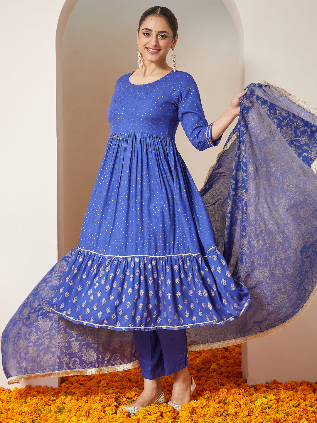 Janasya Dark Cotton Foil Print A-Line Kurta Set 