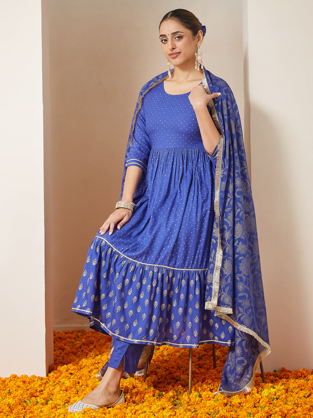 Janasya Dark Cotton Foil Print A-Line Kurta Set 