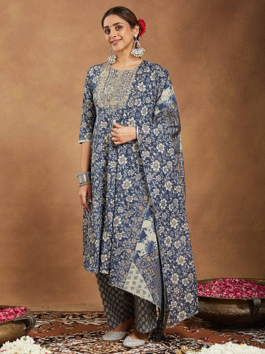 Janasya Dark Cotton Floral Anarkali Kurta Set 