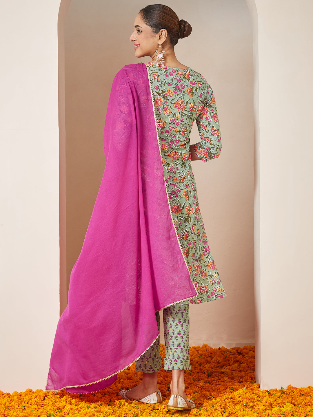 Janasya Light Cambric Floral A-Line Kurta Set 