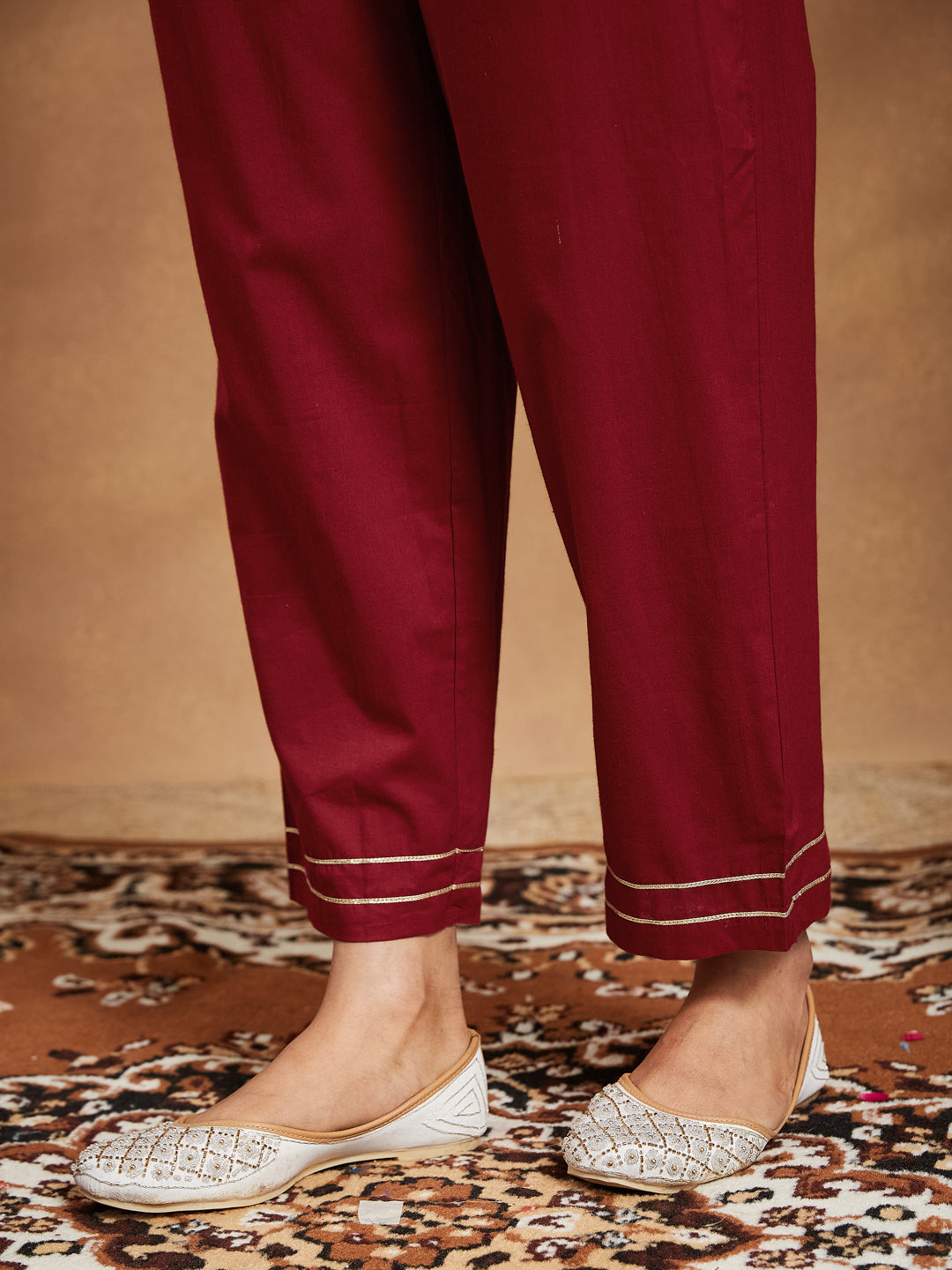 Janasya Dark Cotton Ethnic Motifs Straight Kurta Set 