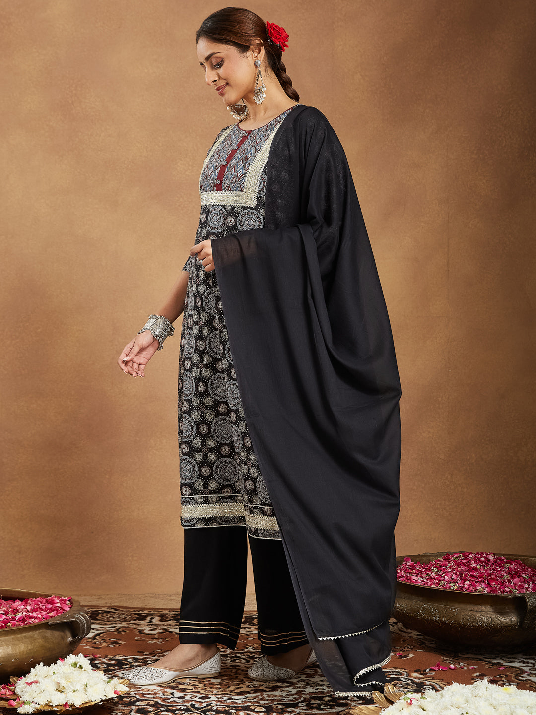 Janasya Dark Cotton Ajrakh Straight Kurta Set 