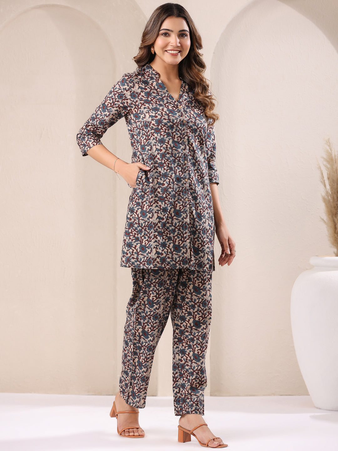 Janasya Dark Cotton Floral Straight Top & Bottom Set 