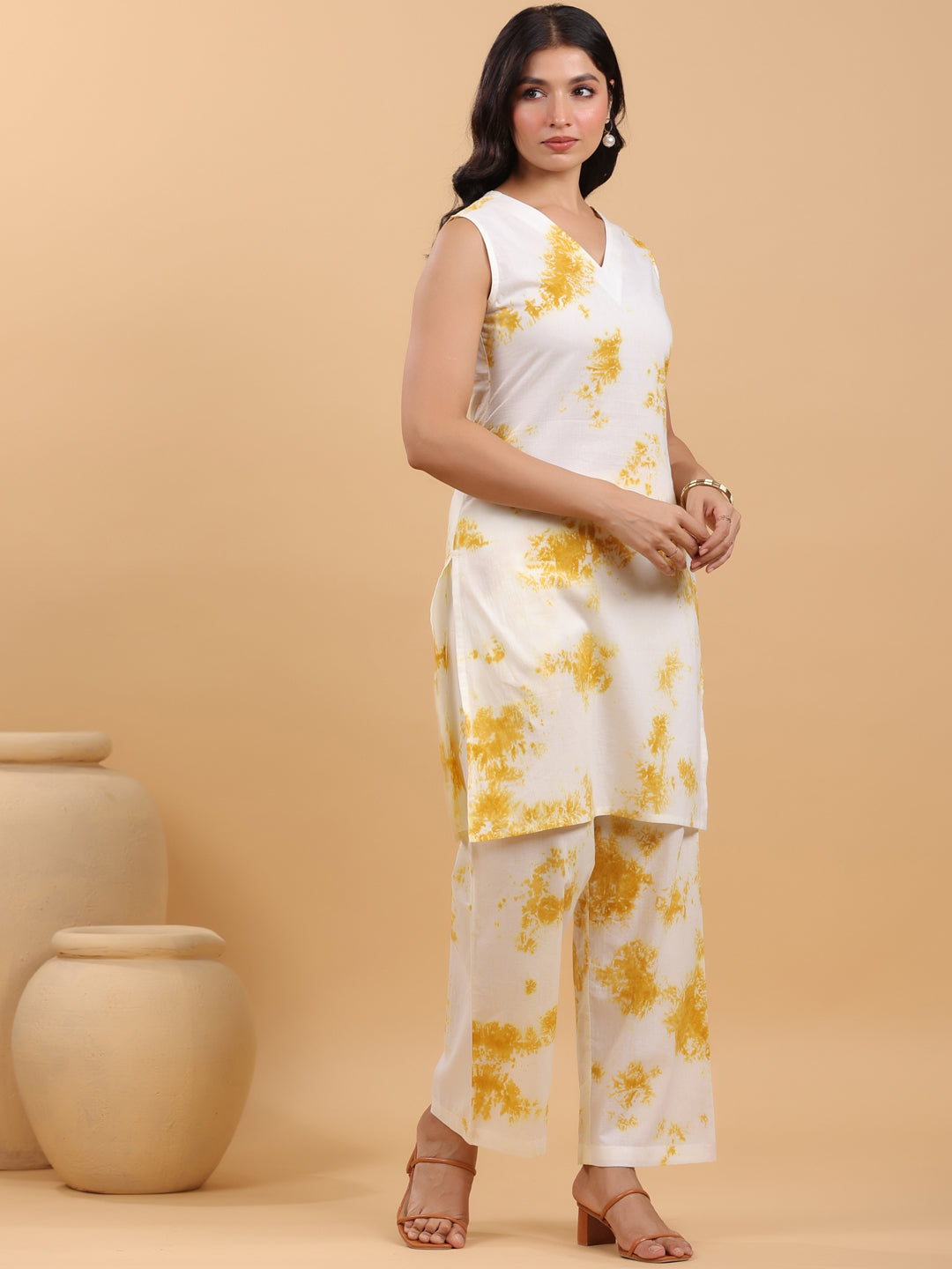 Janasya Bright Cotton Tie & dye Straight Kurta Set 