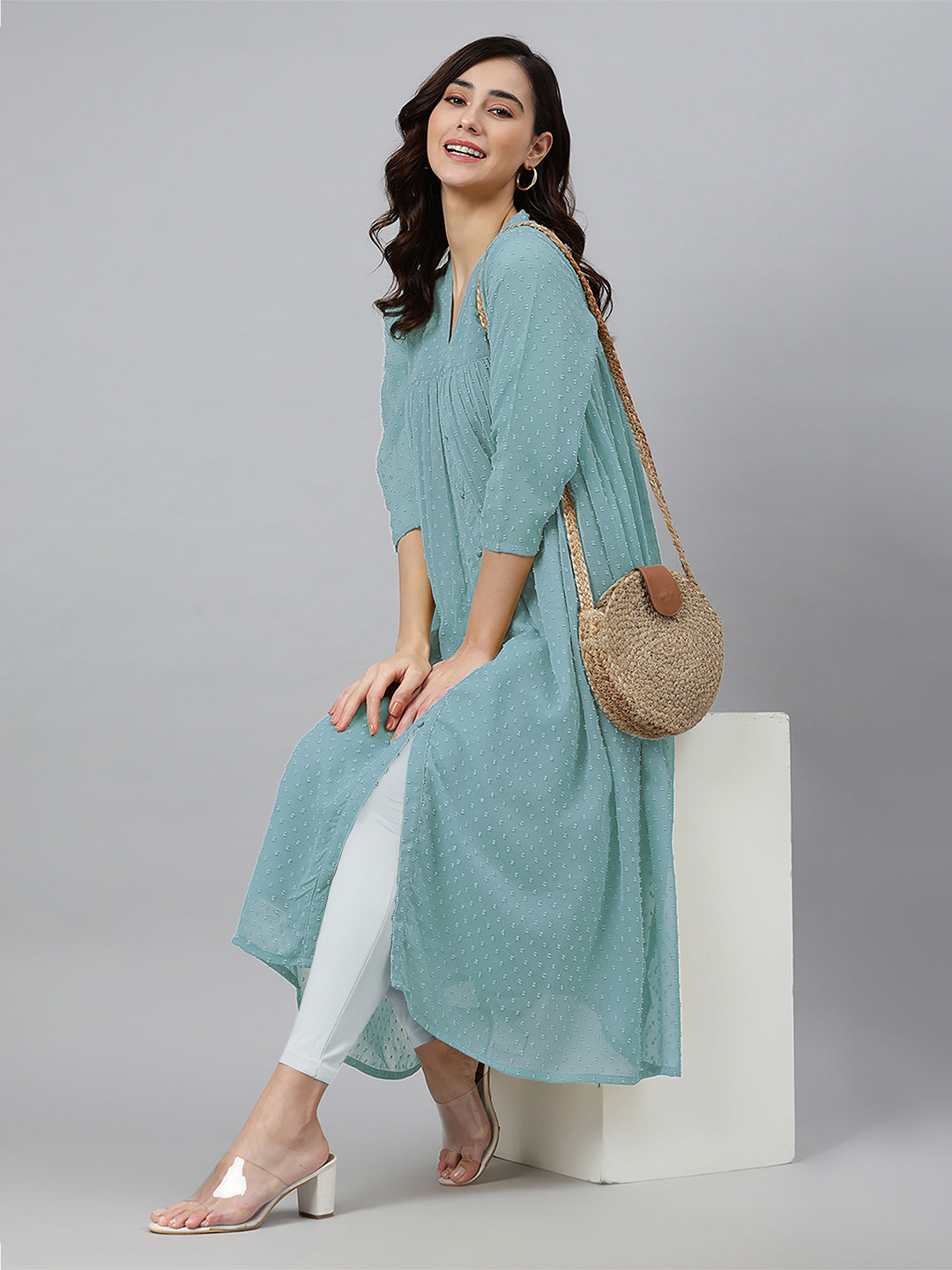 Janasya Light Dobby Chiffon Self Design Flared Kurta 