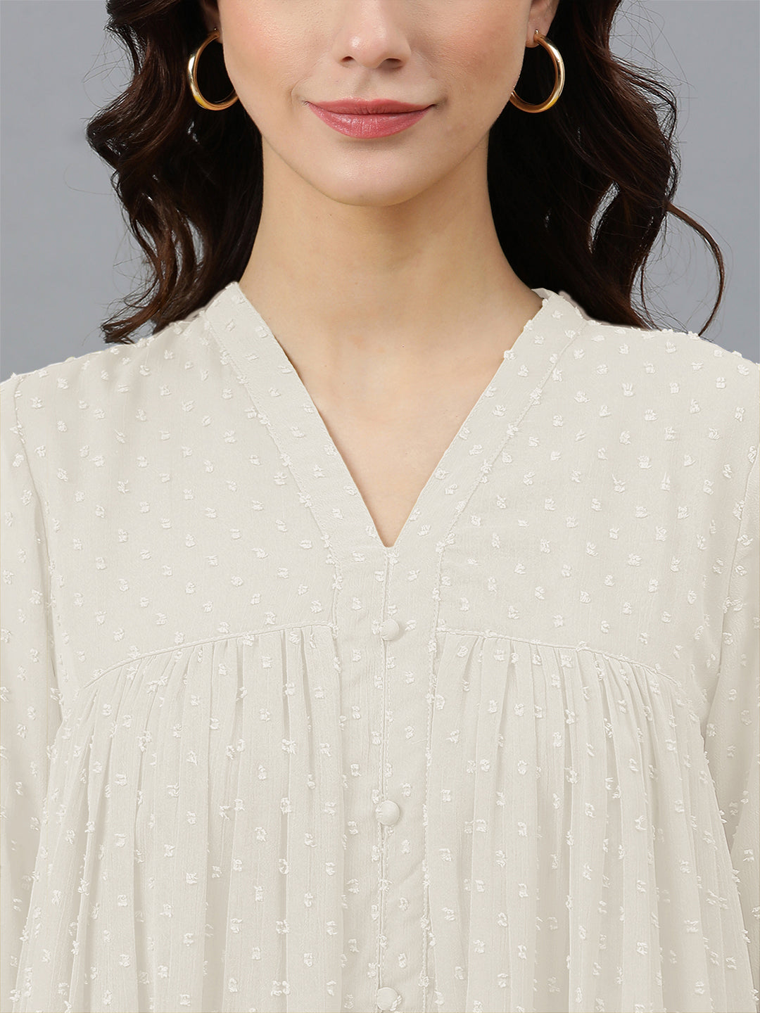 Janasya Light Dobby Chiffon Self Design Flared Kurta 