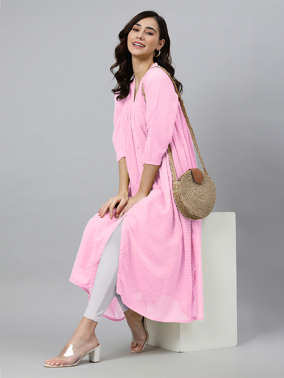 Janasya Light Dobby Chiffon Self Design Flared Kurta 