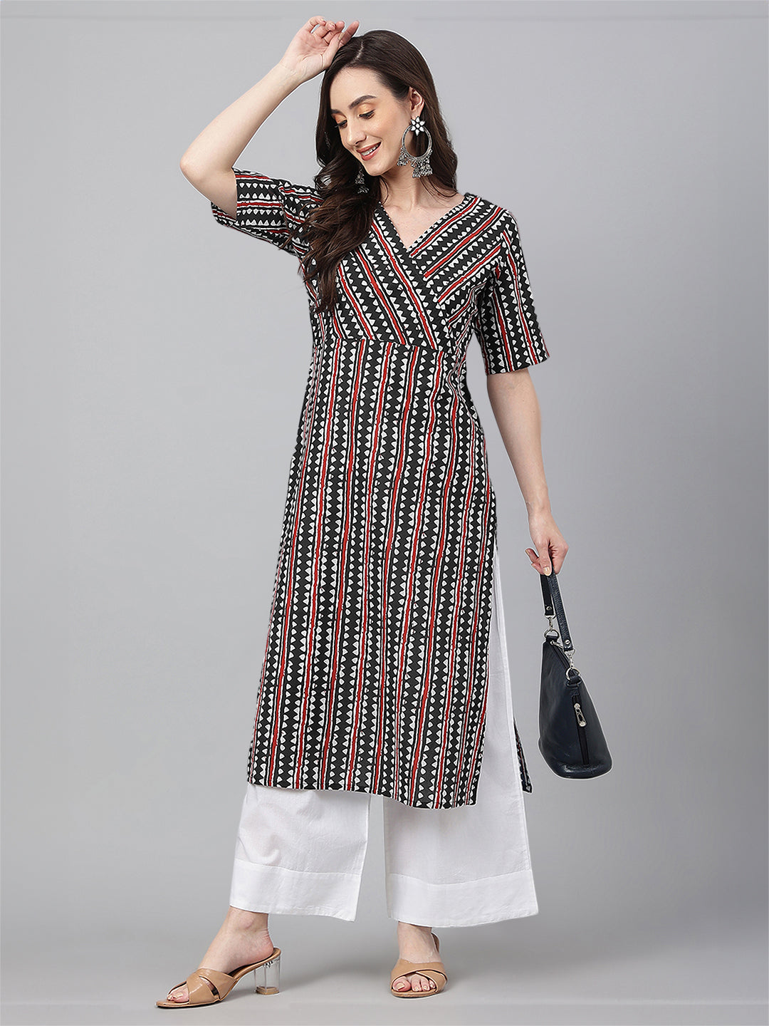 Janasya Dark Cotton Geometric Straight Kurta | Grab2Buy
