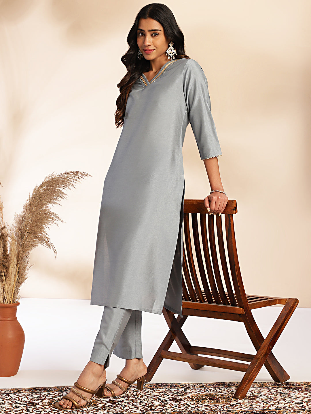 Janasya Grey Crepe Silk Solid Regular Kurta Set | Grab2Buy
