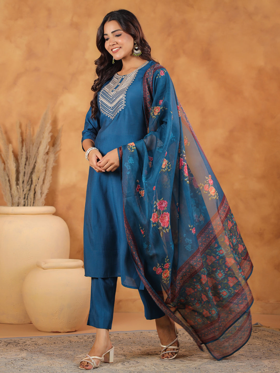Janasya Dark Silk Blend Yoke Embroidery Straight Kurta Set 