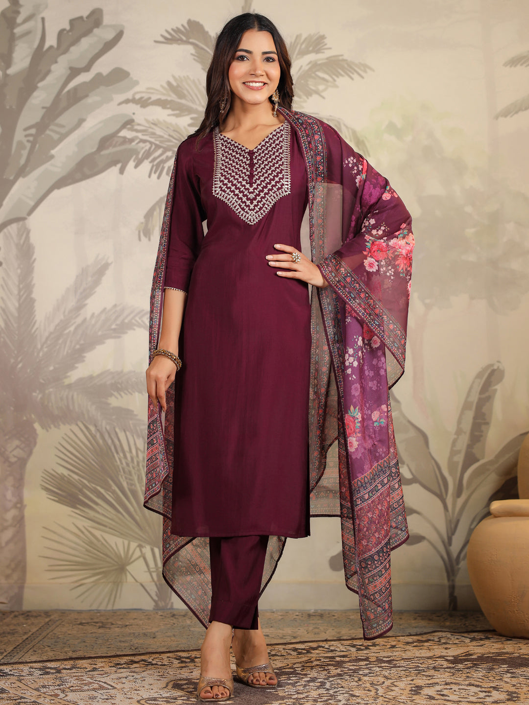 Janasya Dark Chanderi Yoke Embroidery Straight Kurta Set 