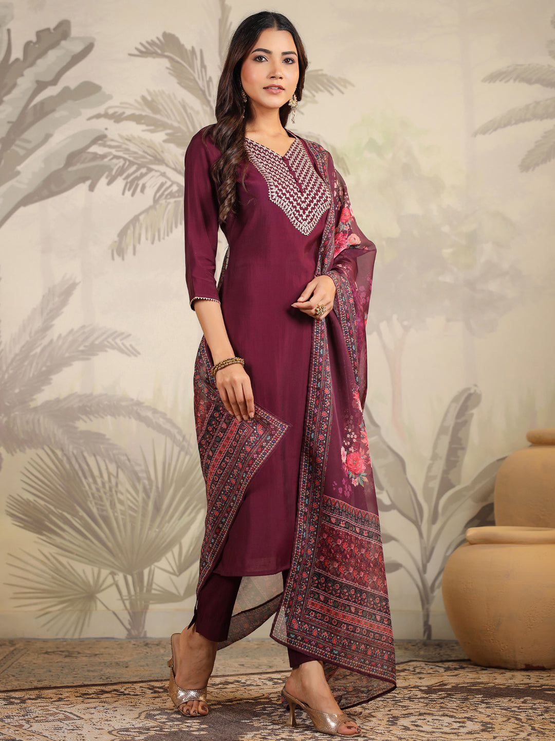 Janasya Dark Chanderi Yoke Embroidery Straight Kurta Set 