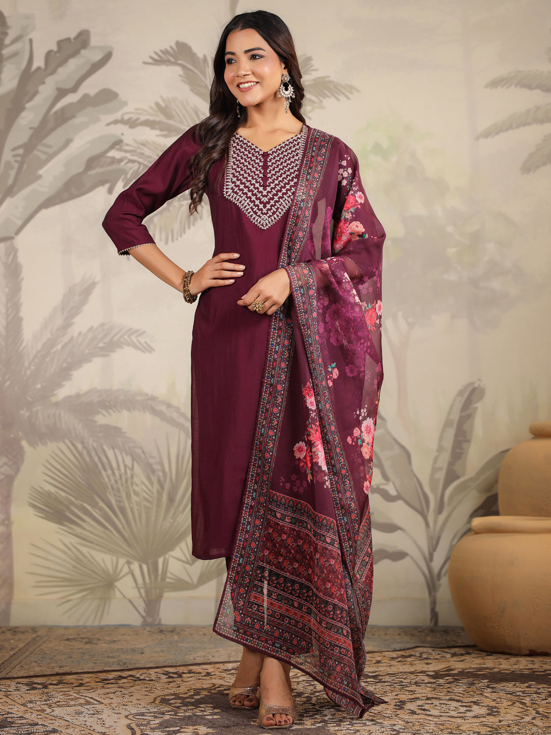 Janasya Dark Chanderi Yoke Embroidery Straight Kurta Set 