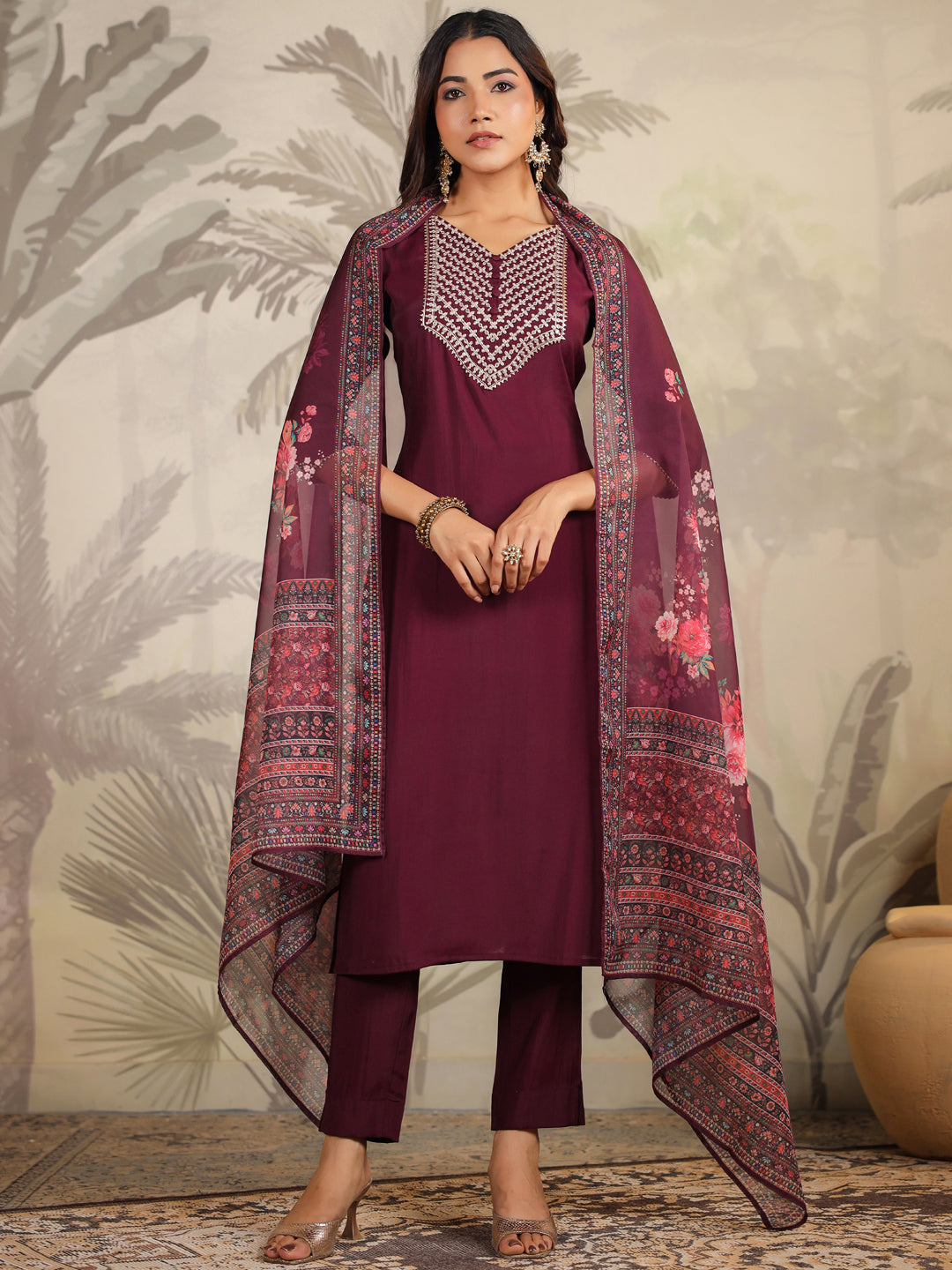 Janasya Dark Chanderi Yoke Embroidery Straight Kurta Set 