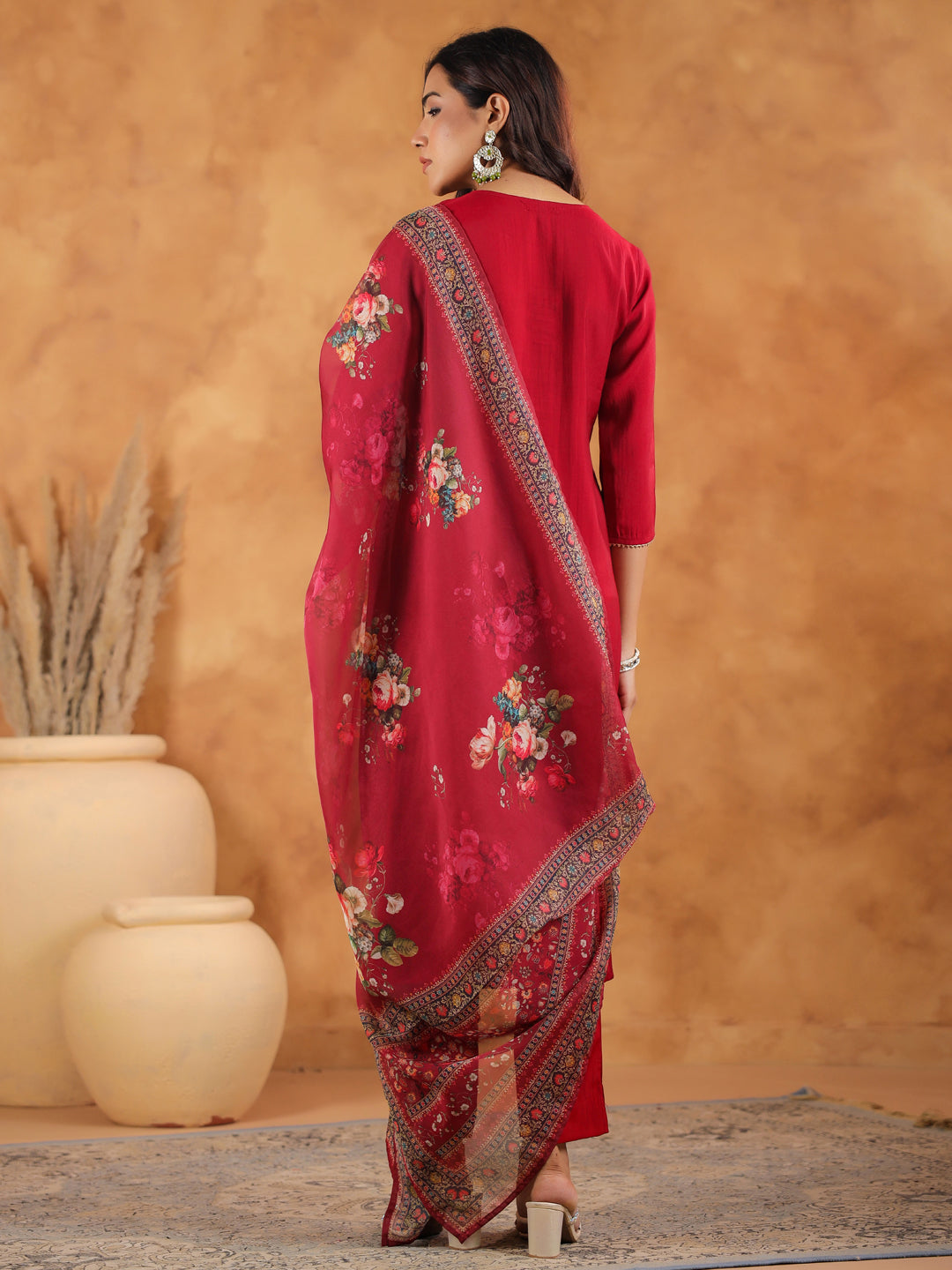 Janasya Dark Chanderi Yoke Embroidery Straight Kurta Set 